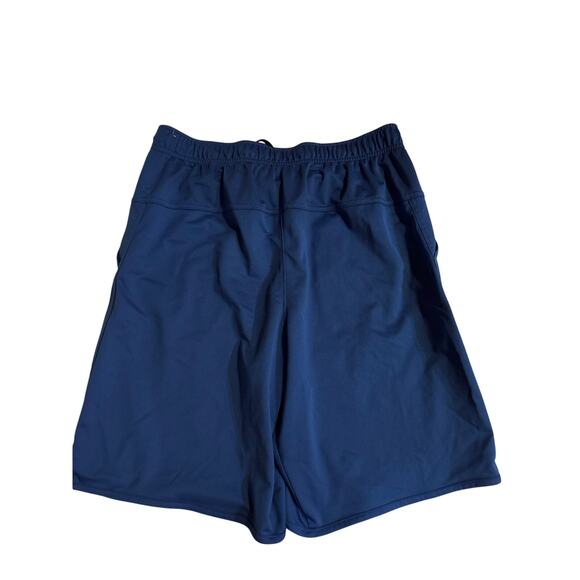 Nike medium - Picture 1 of 4